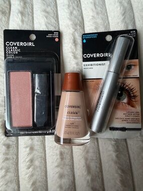 COVERGIRL Clean Makeup Set - Blush, Mascara, Foundation